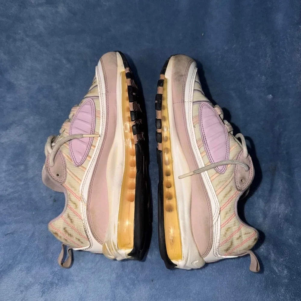 Nike Air Max 98 White/Atomic Pink-Crimson Tint Womens Size 9.5 no insoles